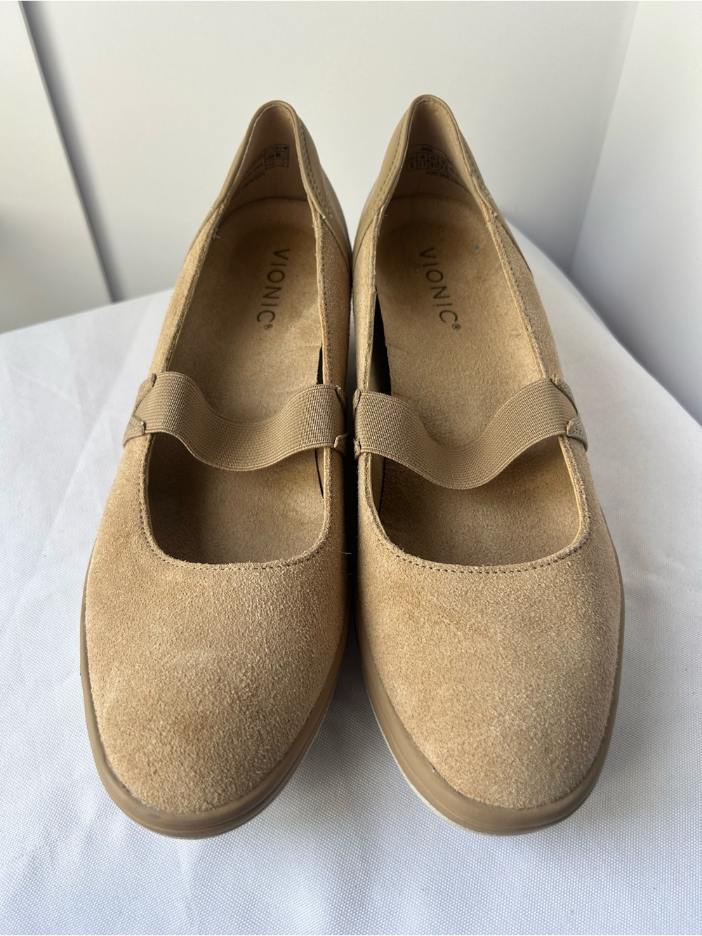 Vionic Beige/Tan Suede Mary Jane Flats with Elastic Strap